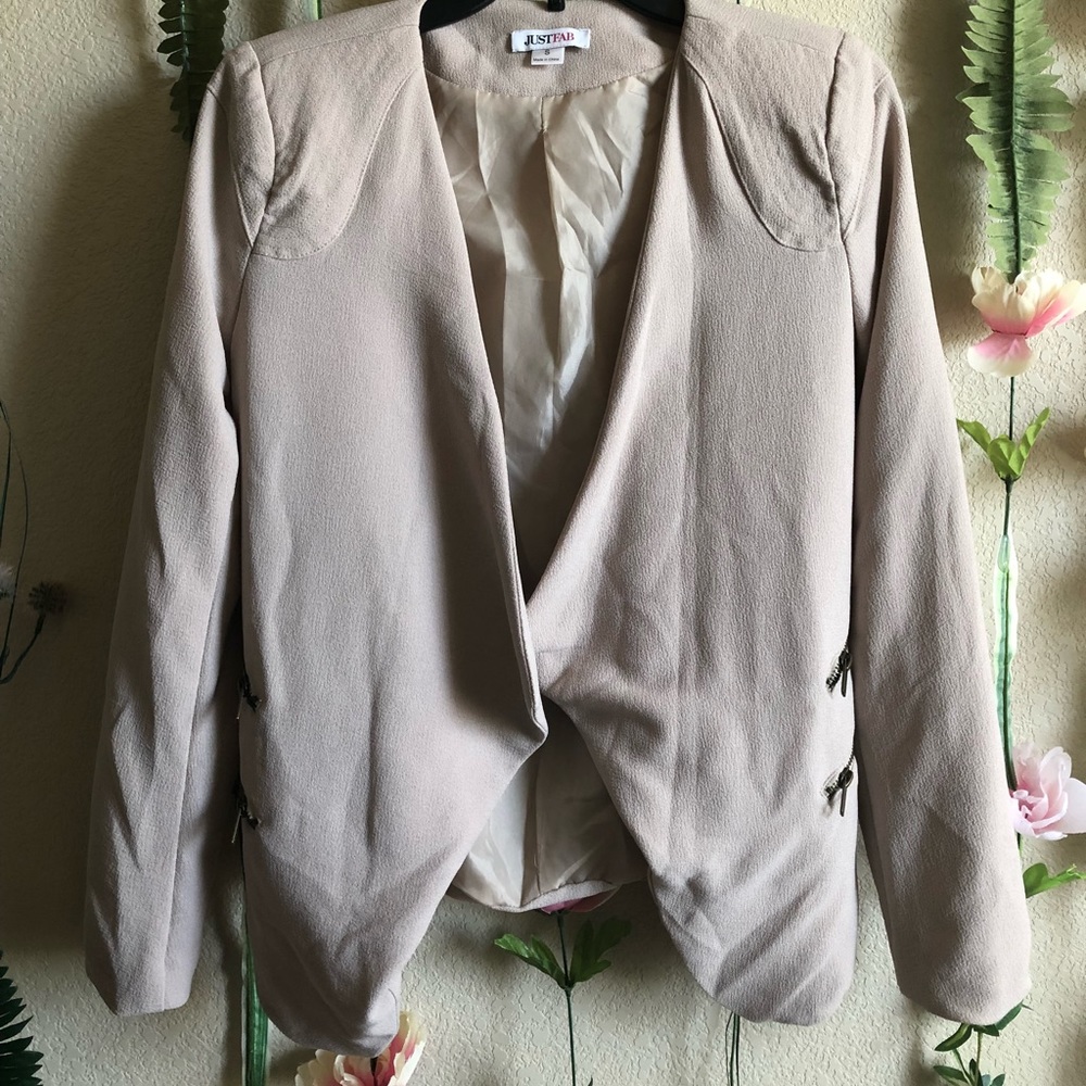 Cream Tailored Blazer